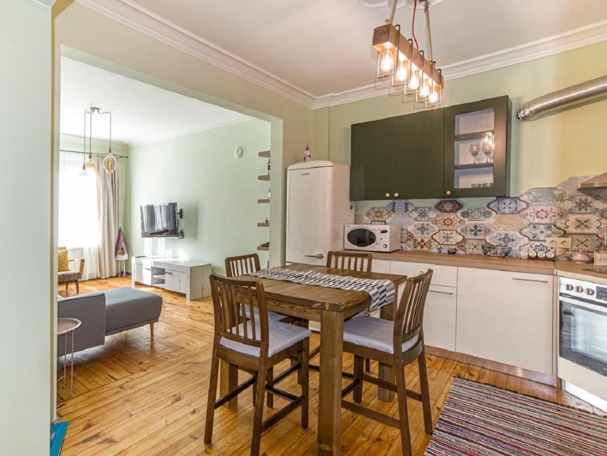 Top Central 2 Bedroom Next To Ndk Apartamento *