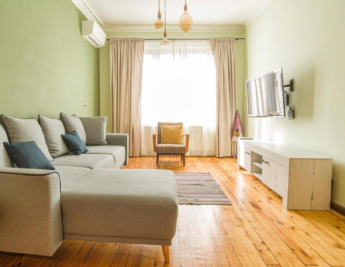 Top Central 2 Bedroom Next To Ndk Apartamento